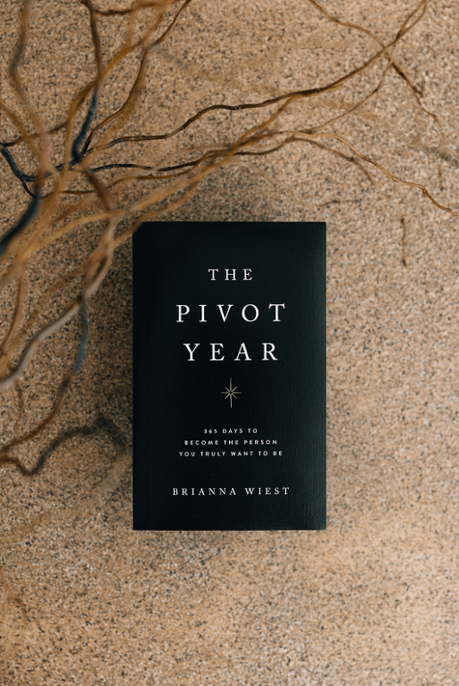 The Pivot Year -  - Soft Cover, Regular Edition, by Brianna Wiest, Published by Thought Catalog, 386 Pages